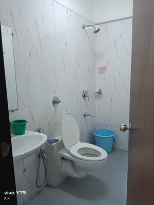 Master Bedroom in 1 BHK Apartment at Powai – for Rent