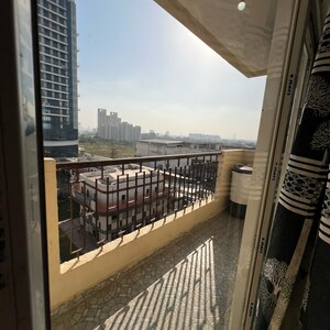 2 BHK Apartment For Rent in Pivotal Riddhi Siddhi, Sector 99