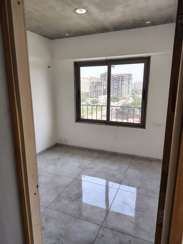 Room, south bopal 3 Bedroom 1795 Sq.Ft. Apartment In South Bopal Ahmedabad 9302273