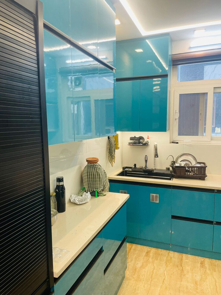 Kitchen, parklands 3 Bedroom 250 Sq.Yd. Builder Floor In Sector 85 Faridabad 9302277