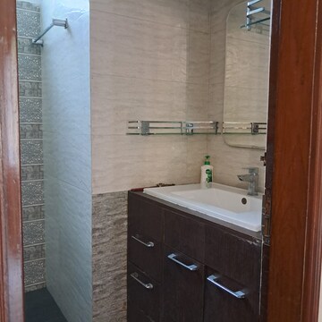 Bathroom in 3 BHK Builder Floor at Gulmohar Park – for Rent