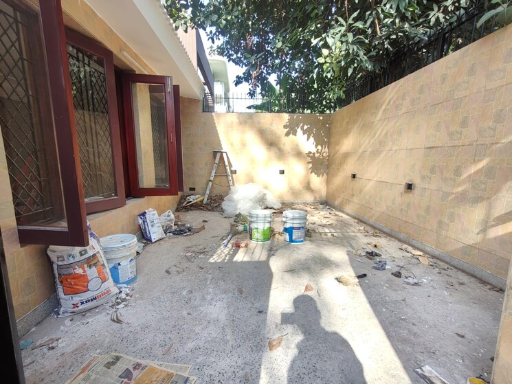 Exterior View, greater kailash ii 2 Bedroom 1800 Sq.Ft. Builder Floor In Greater Kailash ii Delhi 9302281