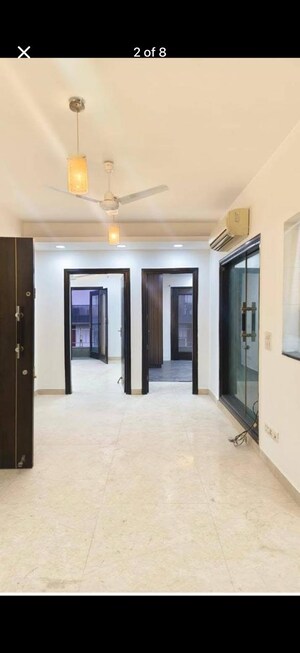 Room in 3 BHK Builder Floor at Greater Kailash Part 3 – for Rent