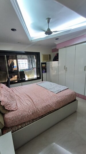 3 BHK Apartment For Rent in Indiabulls Sky Forest, Lower Parel