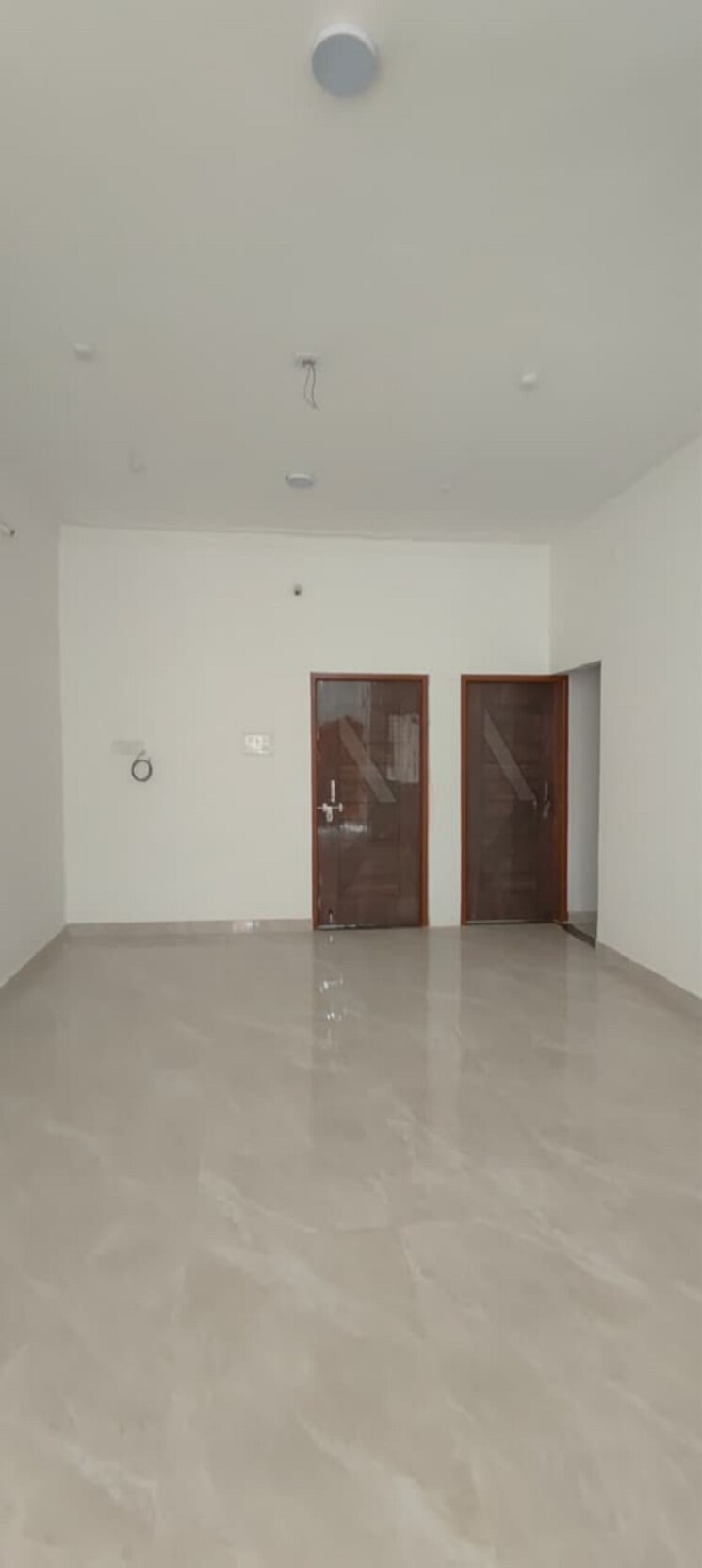 Room, changurabhata 2 Bedroom 1000 Sq.Ft. Independent House In Changurabhata Raipur 9302321