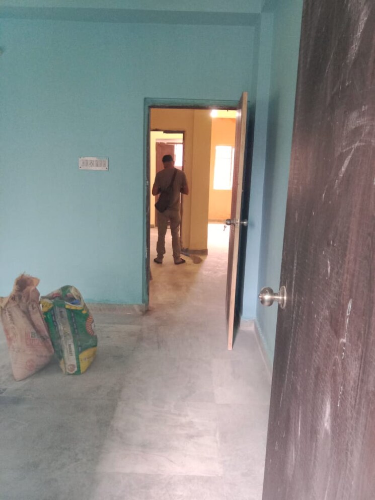 Room, mukundapur 2 Bedroom 720 Sq.Ft. Apartment In Mukundapur Kolkata 9302318