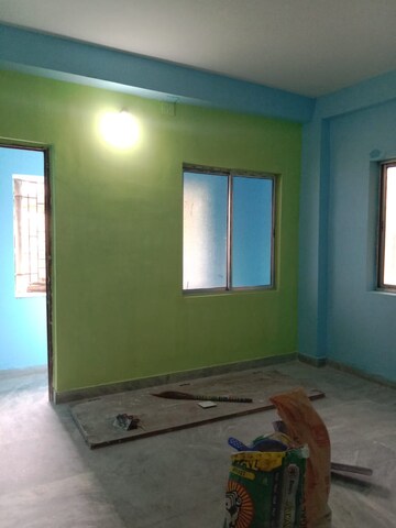 Room in 2 BHK Apartment at Mukundapur – for Sale