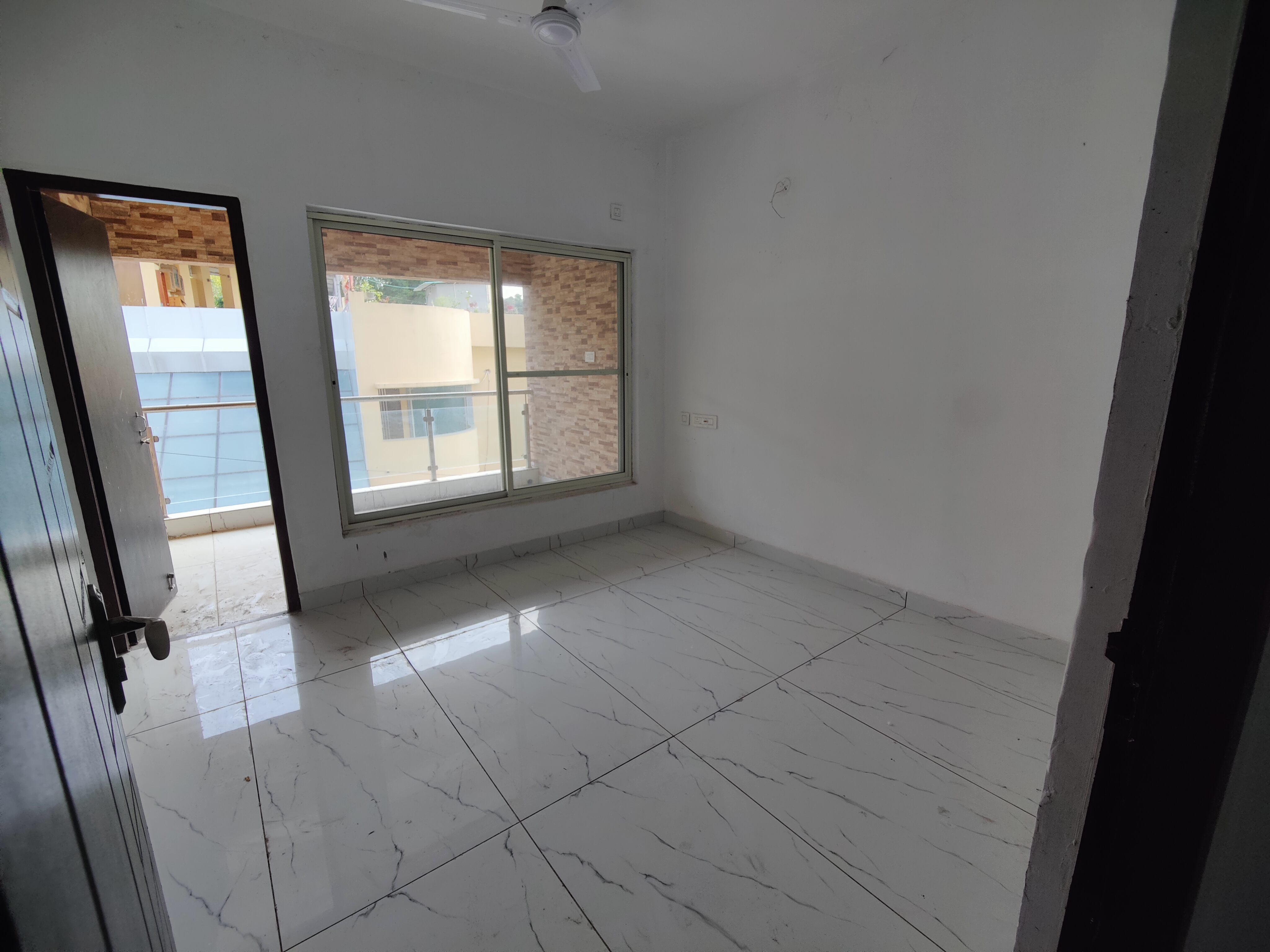 3 BHK + Extra Room Apartment For Sale in Jyoti Nagar