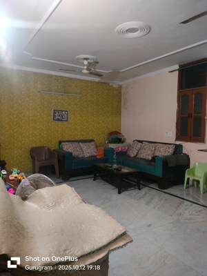2 BHK Builder Floor For Rent in Sector 15