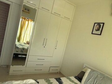 Furnished Amenities in 1 BHK Apartment at Sneh CHS Andheri West, Andheri West – for Rent