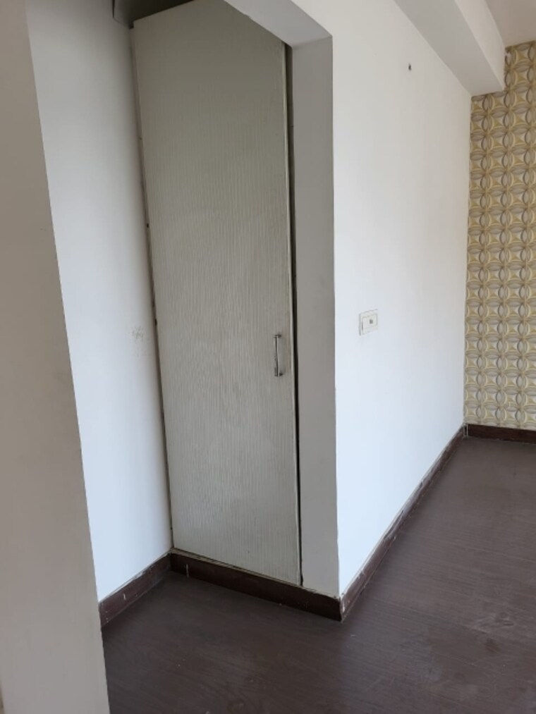 Room, bptp-the-resort 3 Bedroom 2019 Sq.Ft. Apartment In Sector 75 Faridabad 9302380