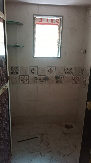 Bathroom in 1 RK Apartment at Dombivli East – for Rent