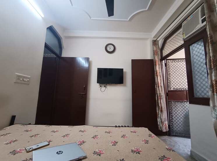 Bedroom, pandav nagar 2.5 Bedroom 520 Sq.Ft. Builder Floor In Pandav Nagar Delhi 9302410