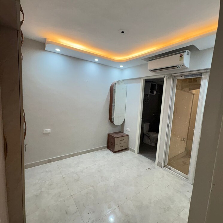 Room, signature-global-city 2 Bedroom 990 Sq.Ft. Apartment In Sector 37d Gurgaon 9302415