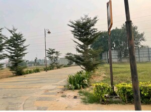  Plot – Garden View at BPTP Green Oaks, Sector 70a - for Sale