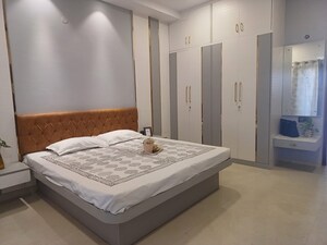 Bedroom in 3 BHK Apartment at Sector 91 – for Rent