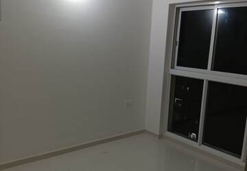 1 BHK Apartment For Rent in Raymond Ten X Habitat, Pokhran Road No Two