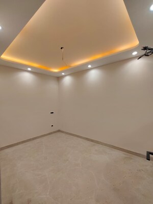 Room in 3 BHK Builder Floor at East Of Kailash – for Sale