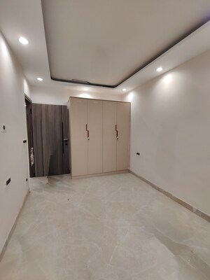 Room in 3 BHK Builder Floor at East Of Kailash – for Sale