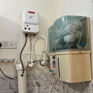 Furnished Amenities in 3 BHK Apartment at Parsvnath Prestige, Sector 93a – for Rent