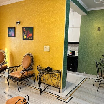 Gym in 3 BHK Apartment at Parsvnath Prestige, Sector 93a – for Rent