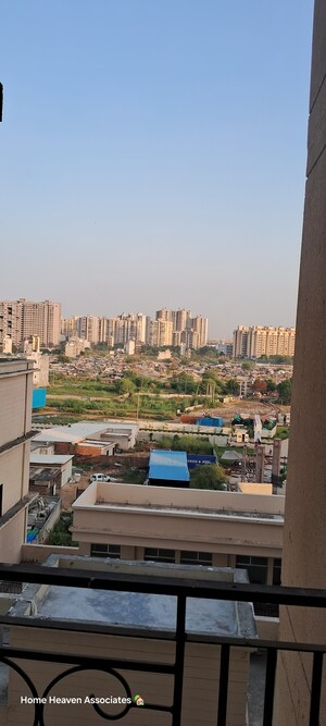 Master Plan in 2 BHK Apartment at Signature The Millennia 2, Sector 37d – for Rent