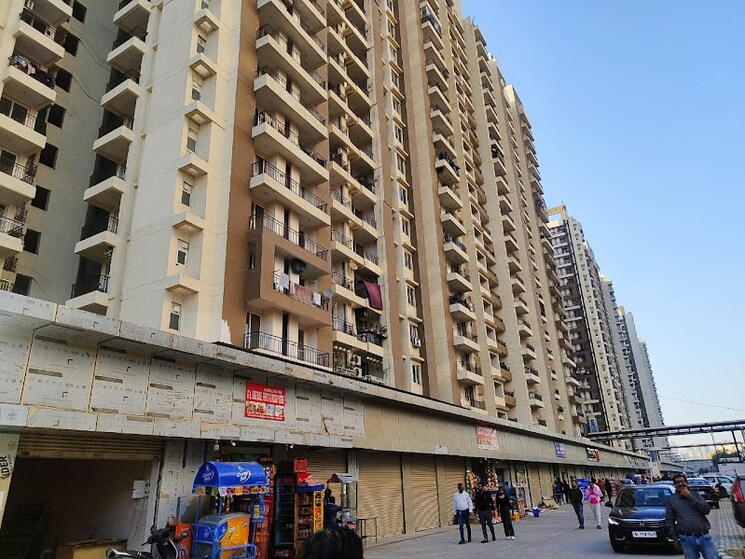 Exterior View, amrapali-golf-homes 2 Bedroom 835 Sq.Ft. Apartment In Sector 4 Greater Noida Greater Noida 9252885