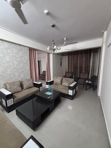3 BHK Apartment For Rent in Supertech 34 Pavilion, Sector 34