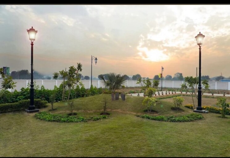 Garden, meffier-golden-park  125 Sq.Yd. Plot In Sohna Sector 4 Gurgaon 9302483