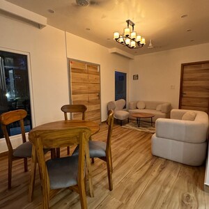 Team Area in 3.5 BHK Villa at Malsi – for Rent