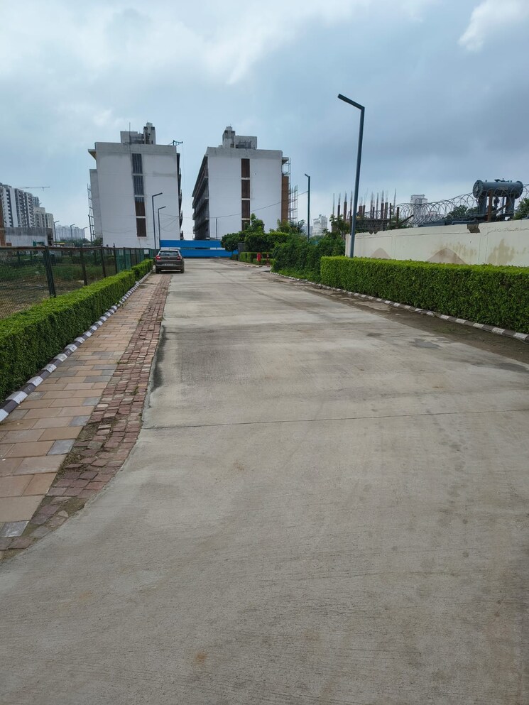 Balcony, rof-insignia-park  138 Sq.Yd. Plot In Sector 93 Gurgaon 9302500