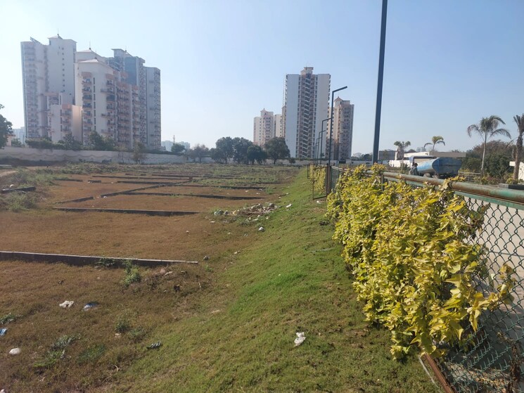 Exterior View, rof-insignia-park  138 Sq.Yd. Plot In Sector 93 Gurgaon 9302500