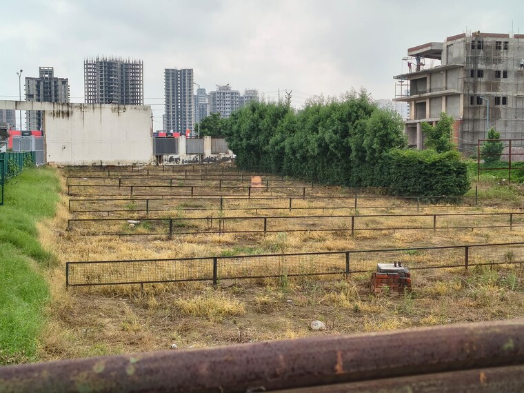 Exterior View, rof-insignia-park  138 Sq.Yd. Plot In Sector 93 Gurgaon 9302500