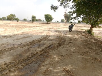 Plot Area in  Plot at Gwalior Road – for Sale