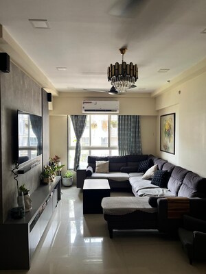 Team Area in 2 BHK Apartment at Godrej Prime, Chembur – for Rent