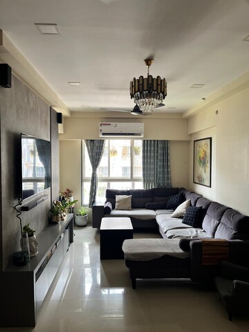 Team Area in 2 BHK Apartment at Godrej Prime, Chembur – for Rent