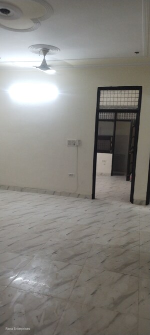 Room in 2 BHK Builder Floor at Ansal Palam Triangle, Palam Vihar Extension – for Rent