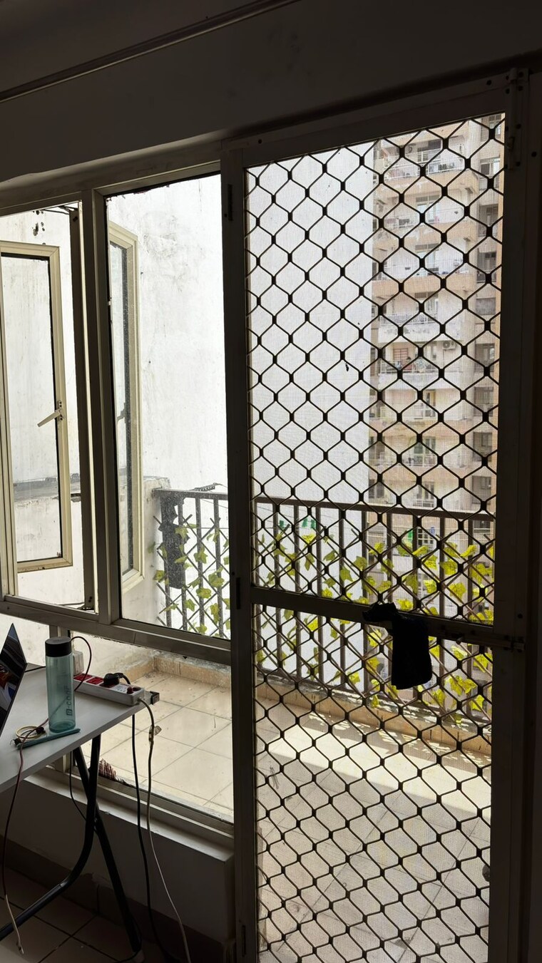 Balcony, sector 83 3 Bedroom 1900 Sq.Ft. Apartment In Sector 83 Gurgaon 9302594