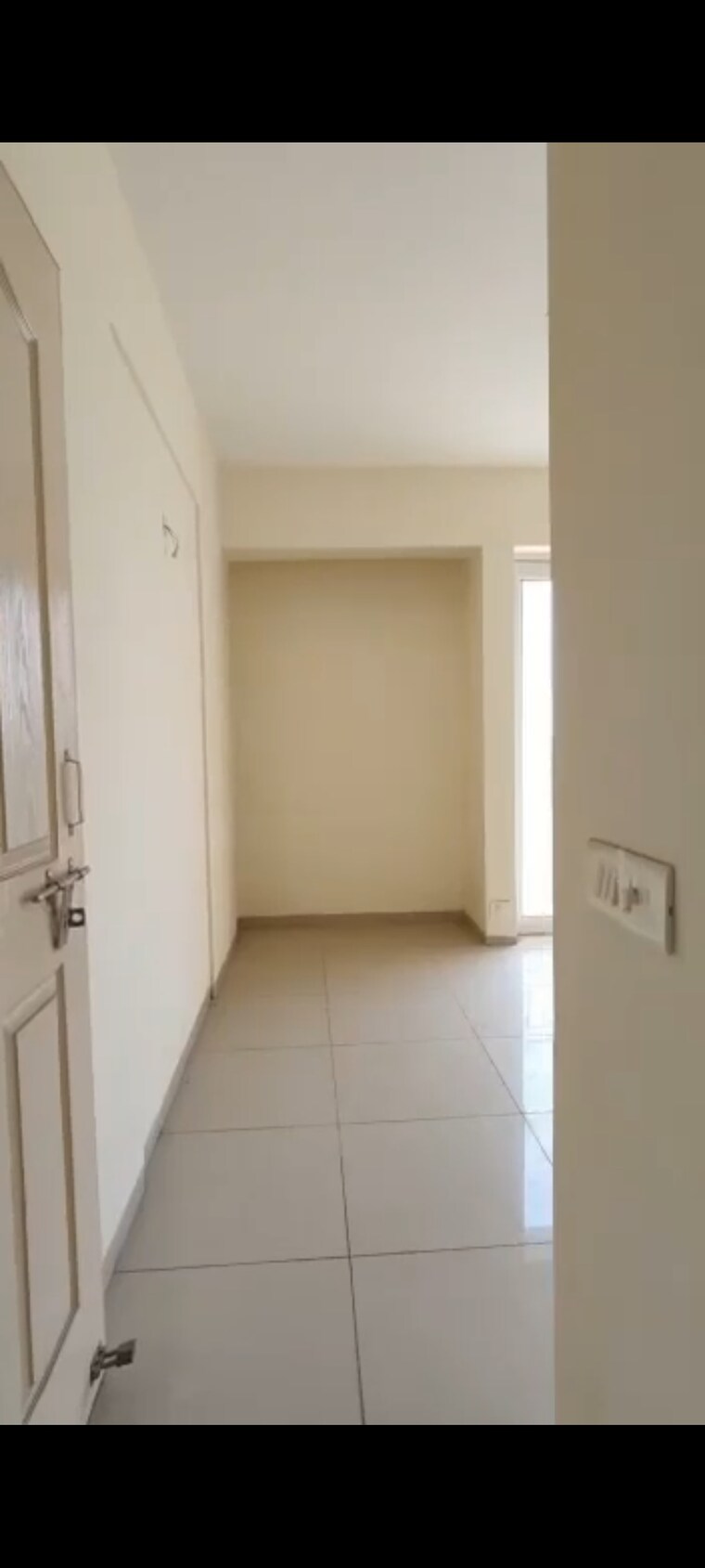 Bedroom, wave-dream-homes 1 Bedroom 540 Sq.Ft. Apartment In Wave City Ghaziabad 9302587