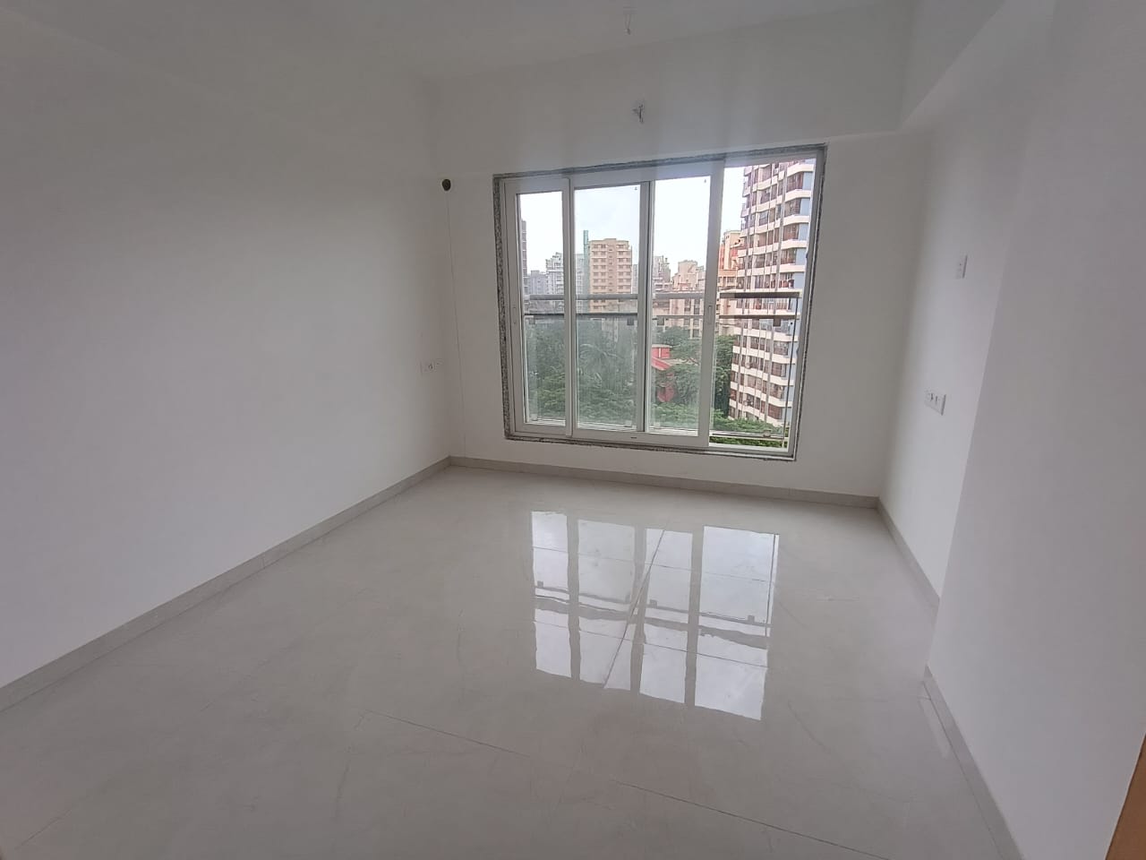 3 BHK Apartment For Rent in Vaibhavlaxmi Queens Avenue