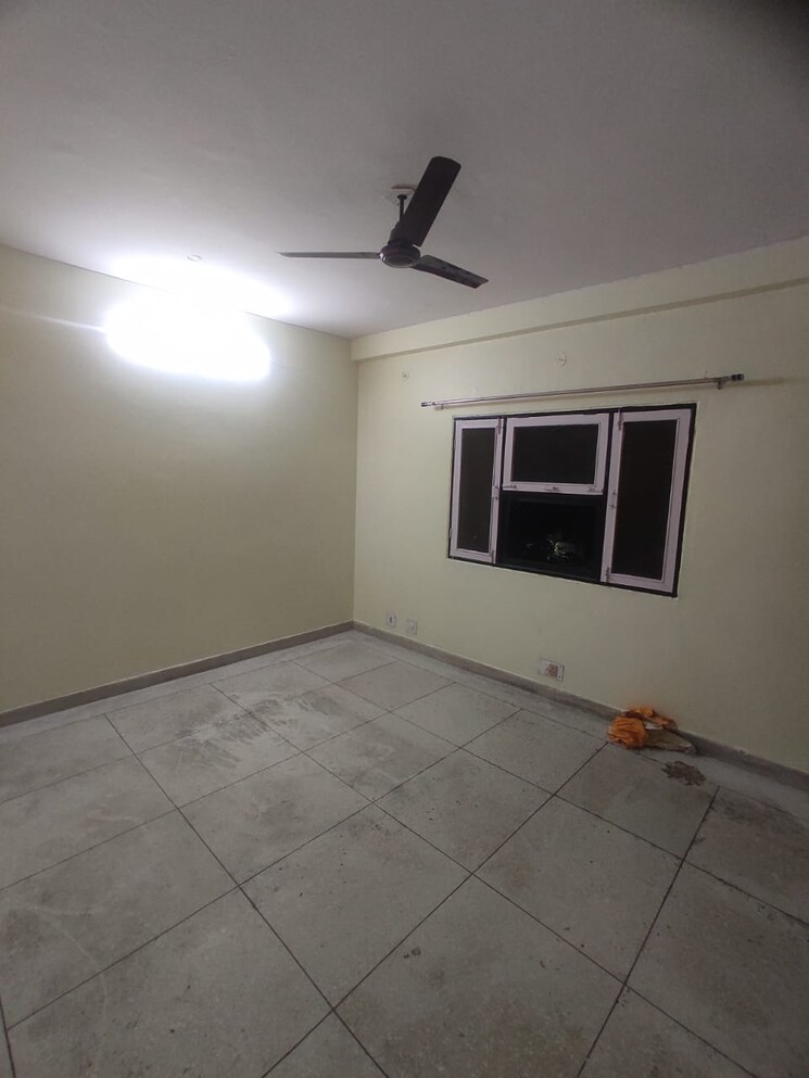 Room, rohtas-apartments 2 Bedroom 1100 Sq.Ft. Apartment In Vikas Nagar Lucknow 9302612