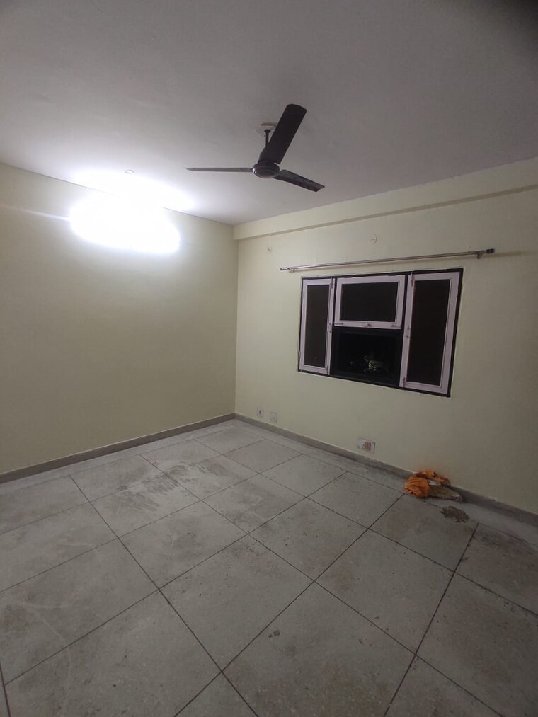 Room, rohtas-apartments 2 Bedroom 1100 Sq.Ft. Apartment In Vikas Nagar Lucknow 9302612