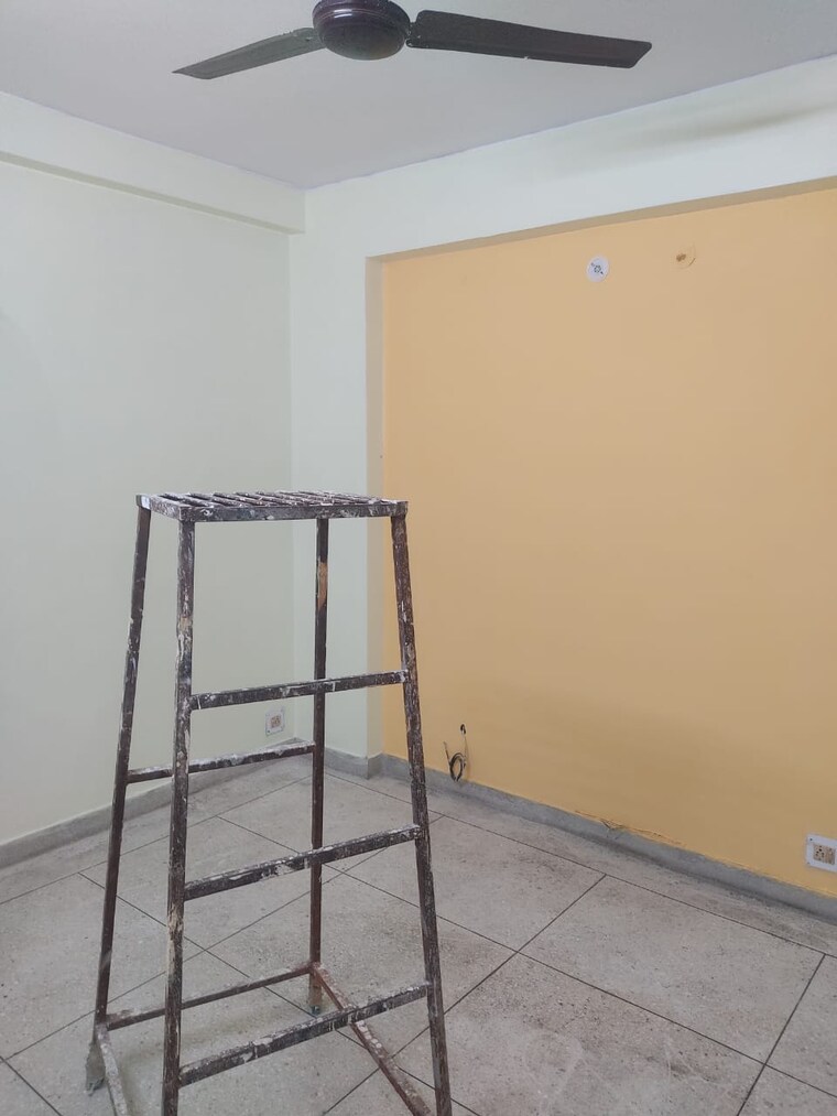 Room, rohtas-apartments 2 Bedroom 1100 Sq.Ft. Apartment In Vikas Nagar Lucknow 9302612