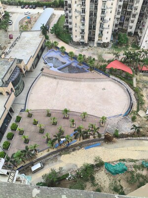 Master Plan in 5 BHK Penthouse at Amrapali Zodiac, Sector 120 – for Sale