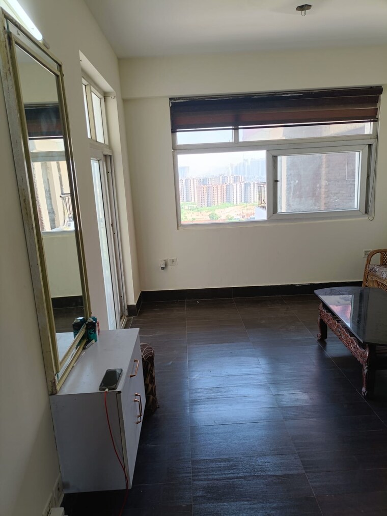 Room, amrapali-zodiac 5 Bedroom 2175 Sq.Ft. Penthouse In Sector 120 Noida 9302637