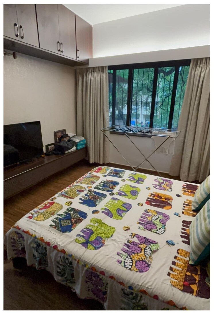 Bedroom, express-apartment 2 Bedroom 750 Sq.Ft. Apartment In Yari Road Mumbai 9302626