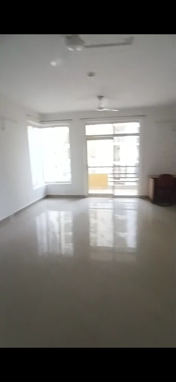 2 BHK Apartment For Rent in Lakshya Height II, Sushant Golf City