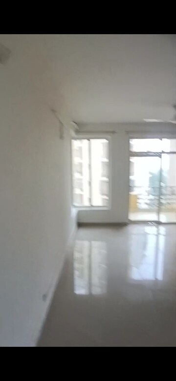 Room in 2 BHK Apartment at Lakshya Height II, Sushant Golf City – for Rent