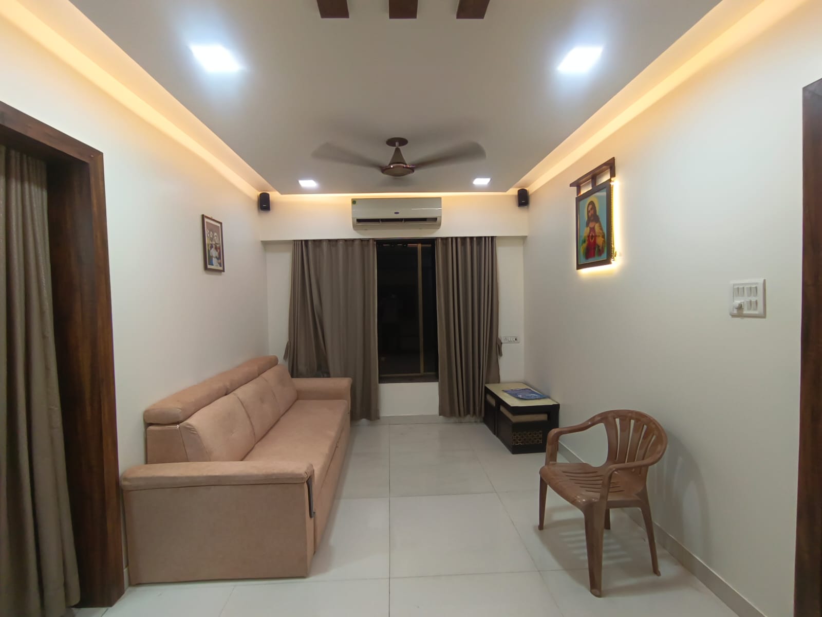 2 BHK Apartment For Rent in Atharva Shweta CHS