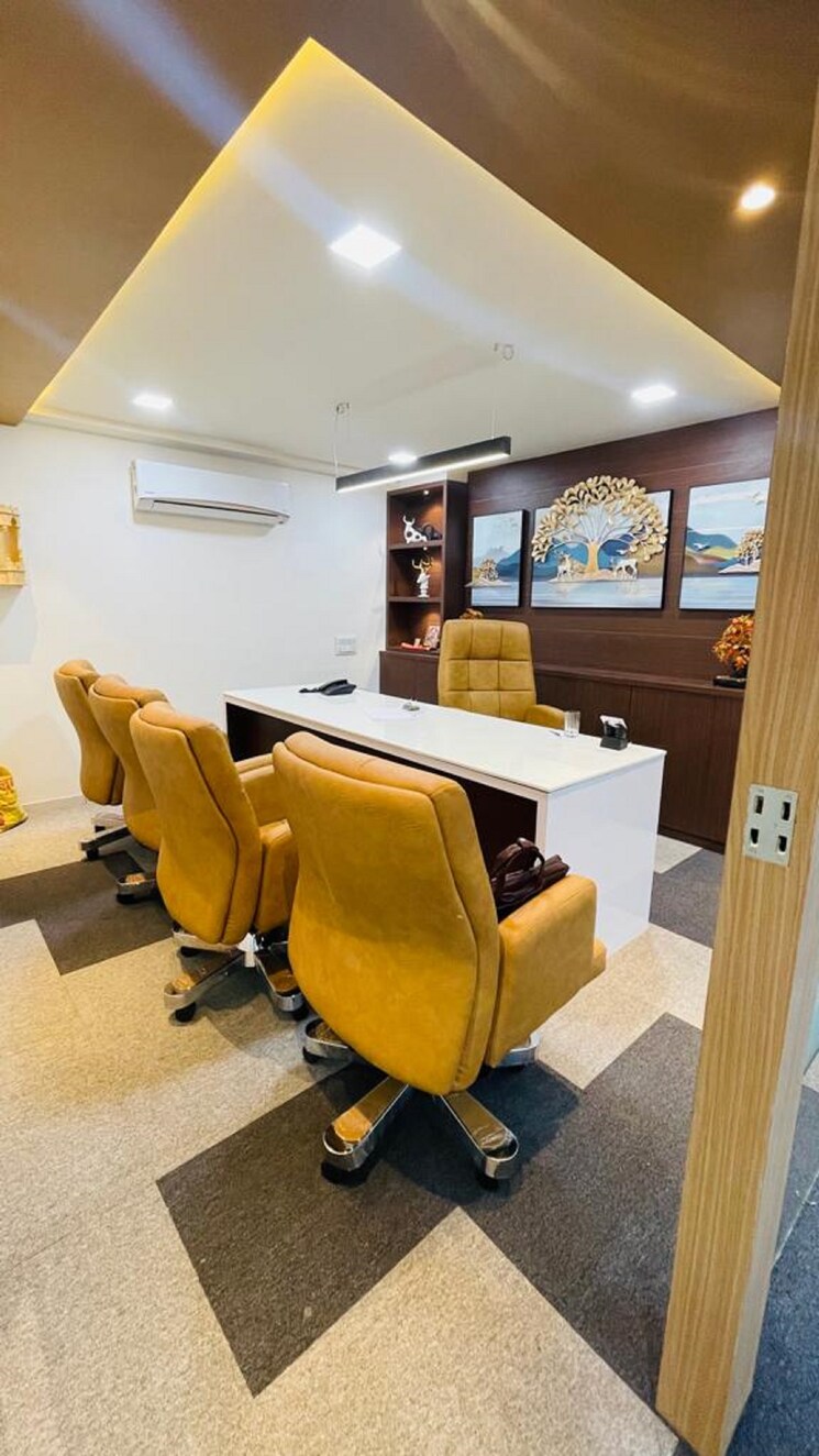 Team Area, ambawadi Commercial Office Space 1803 Sq.Ft. In Ambawadi Ahmedabad 9302694